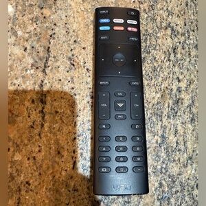 Vizio XRT136 Remote Control – Smart TV Remote Tested Netflix Amazon Vudu Apps